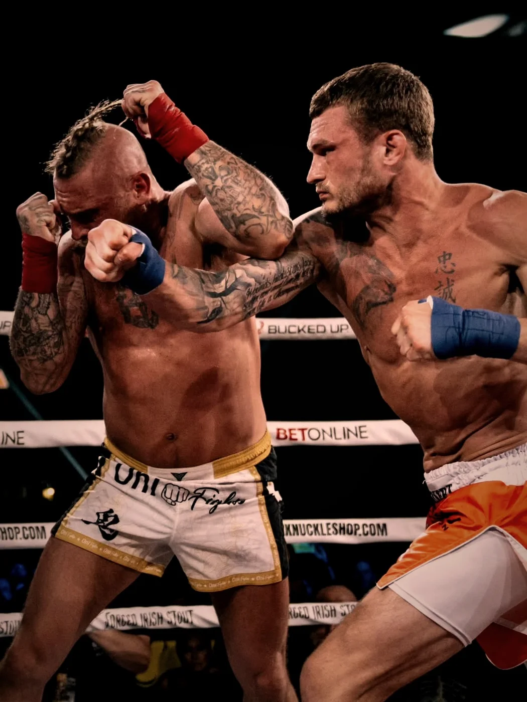Michael Heckert landing a punch during a bare-knuckle fight